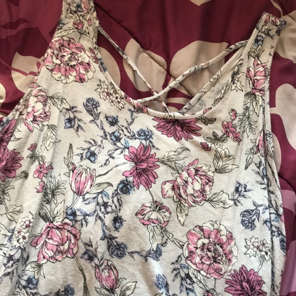 Flower top - Picture 2 of 5